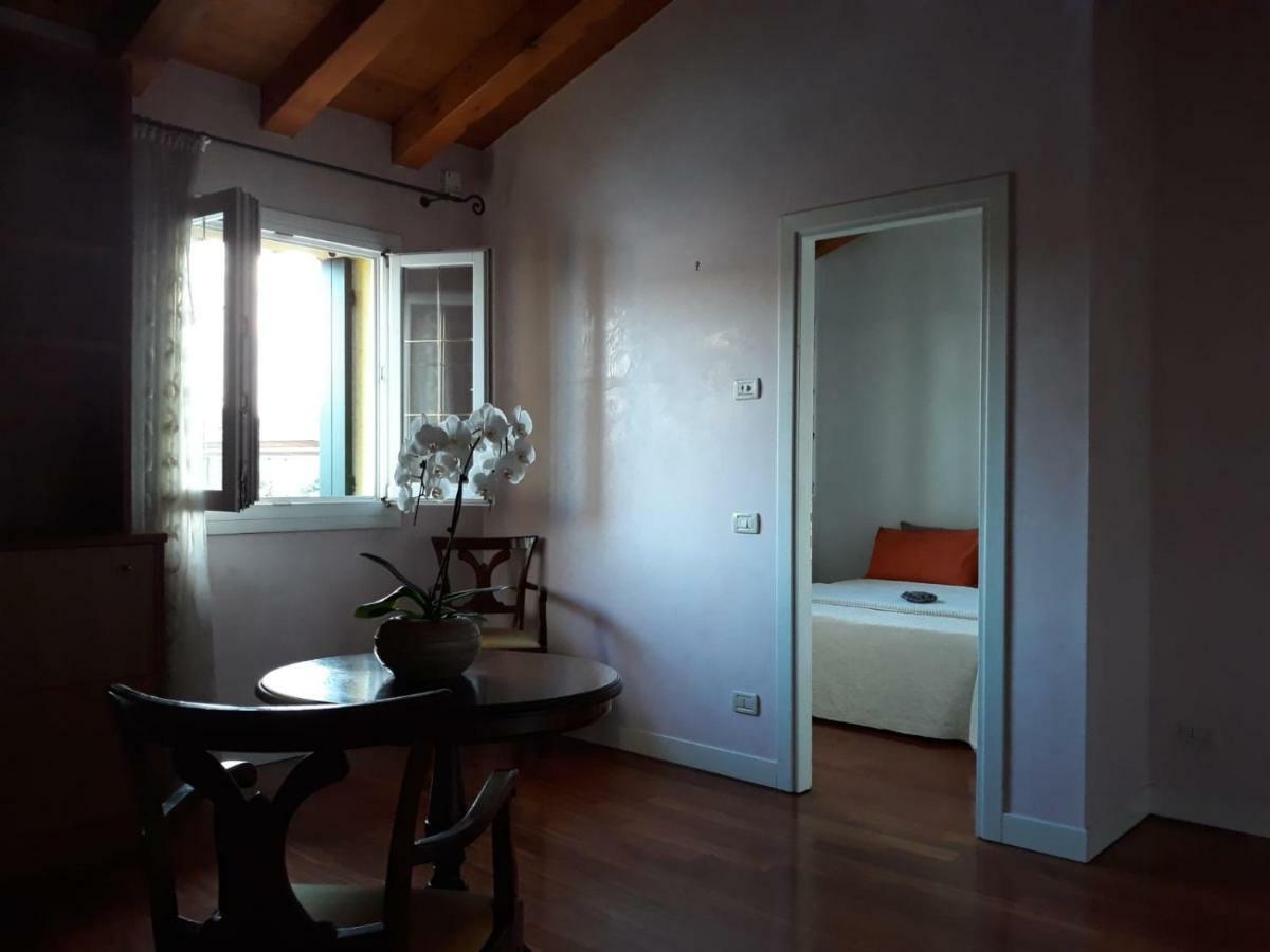 Villa Loredana Elegant Villa With Private Bathroom Spinea Exterior photo