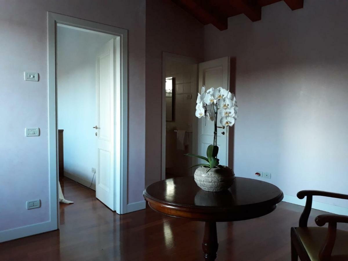 Villa Loredana Elegant Villa With Private Bathroom Spinea Exterior photo